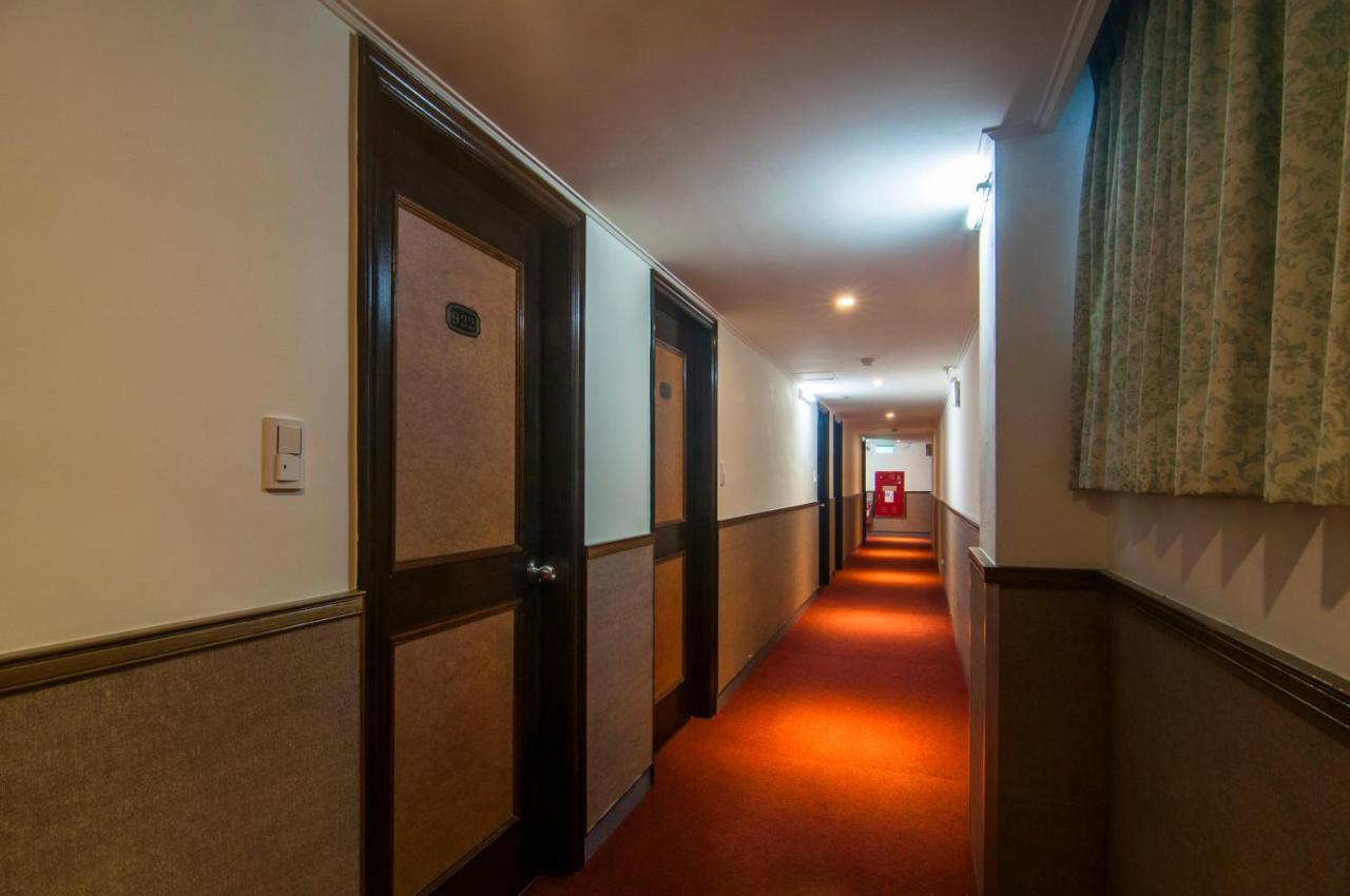 Dahua Hotel Ťi-lung Exteriér fotografie