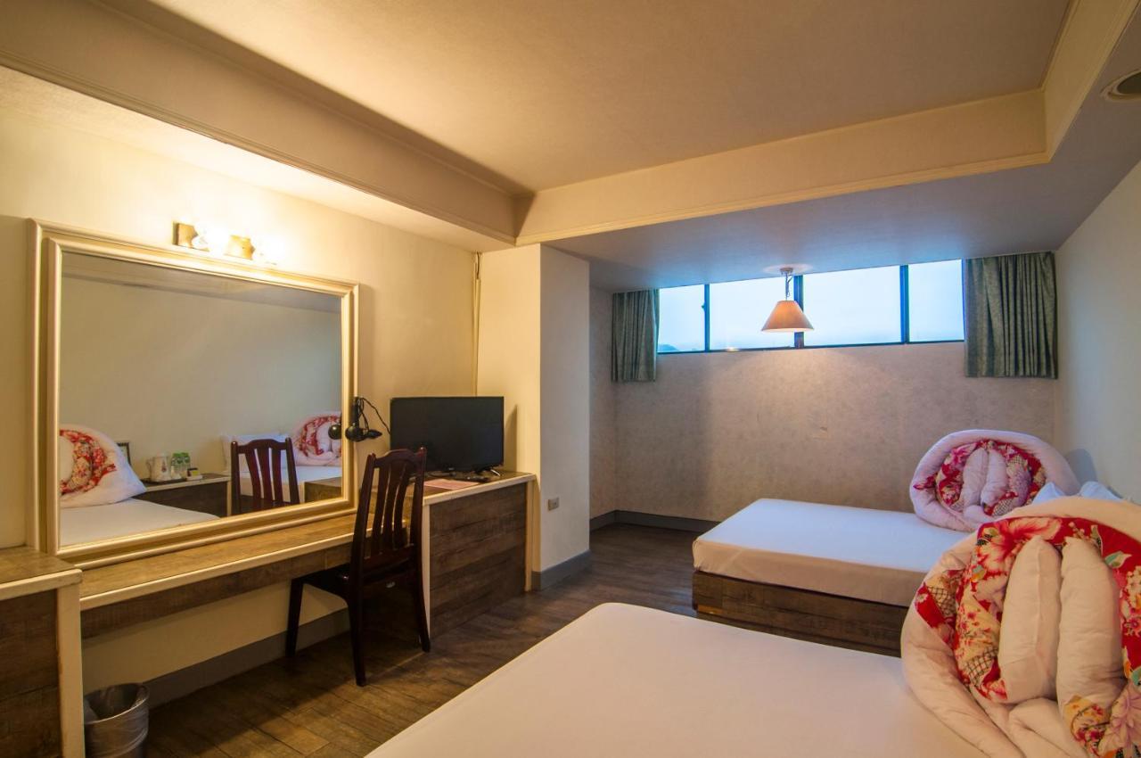 Dahua Hotel Ťi-lung Exteriér fotografie