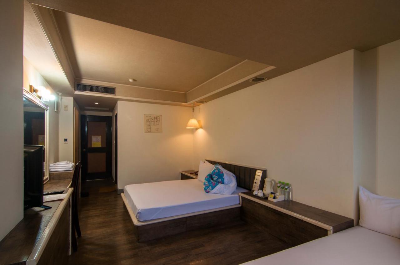 Dahua Hotel Ťi-lung Exteriér fotografie